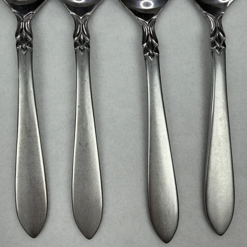 Oneida Simba-Jacqueline Stainless Steel Soup Spoons Set of 4